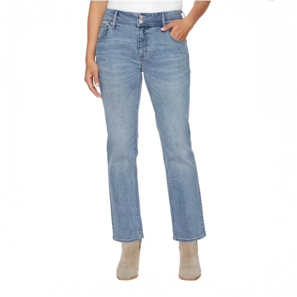 Hudson Ladies' Straight High Rise Leg Flap Pocket Jean 12 32W 28.5L NWT